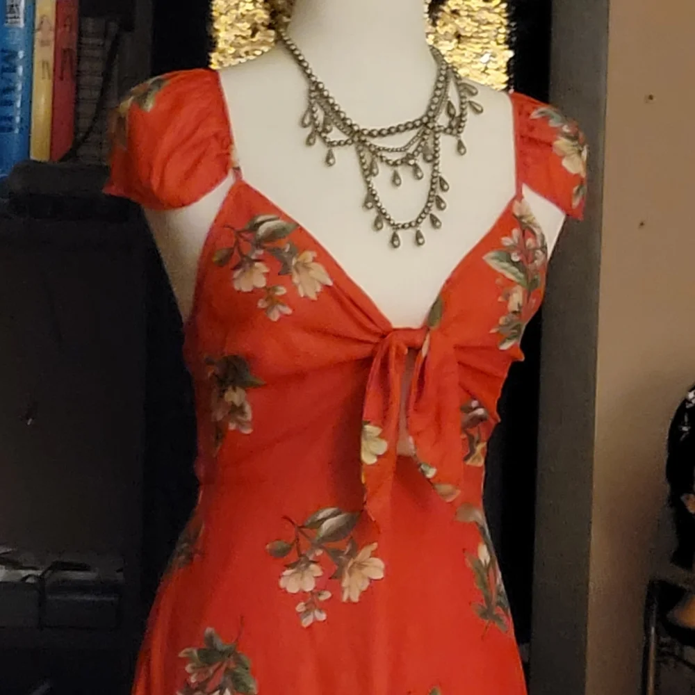 COPY - Coral floral dress NWOT - Picture 3 of 3